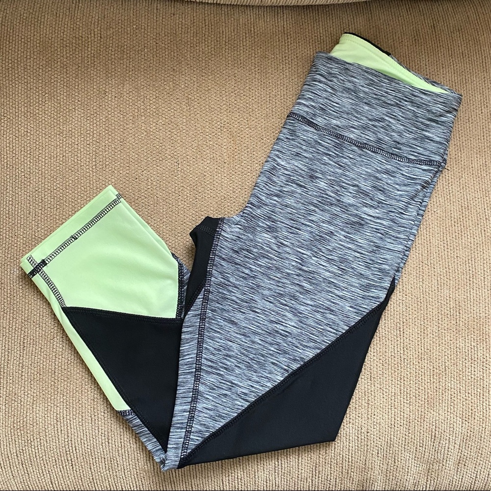 ✨RBX Women’s Active Capri Length Leggings